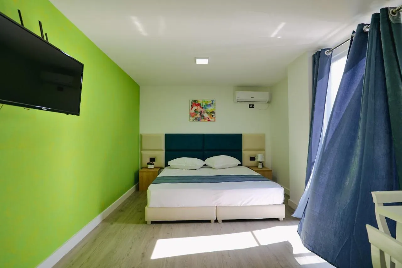 2E Apartments Sarandë 알바니아